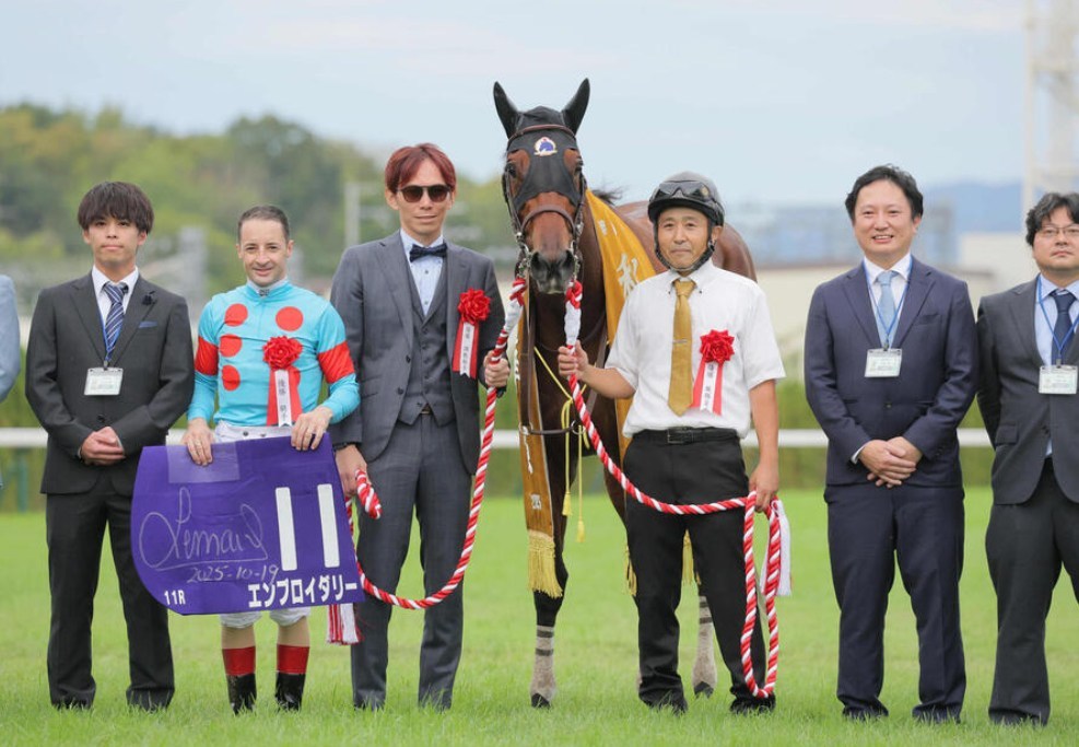 秋華賞2025レース回顧!エンブロイダリー牝馬2冠達成!